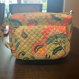 Vera Bradley bag Mint Flower pattern